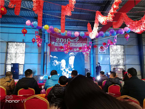 商丘陈良带来一首温柔动情的《男人花》 (1).jpg